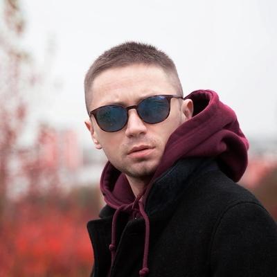 Дмитрий Ростов