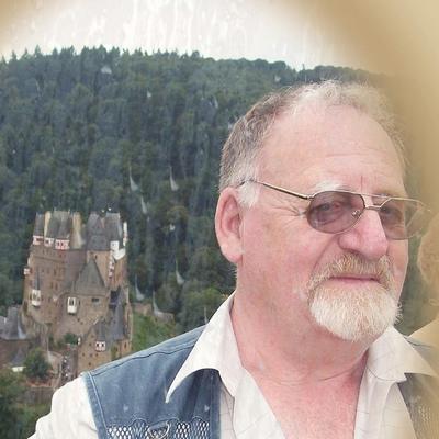 Юрий Радзиковицкий